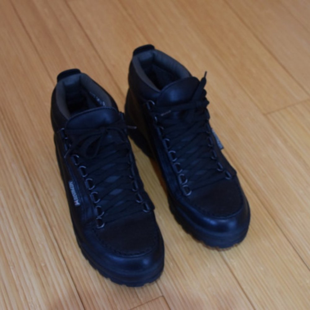 New Mephisto Black Leather Women Boot